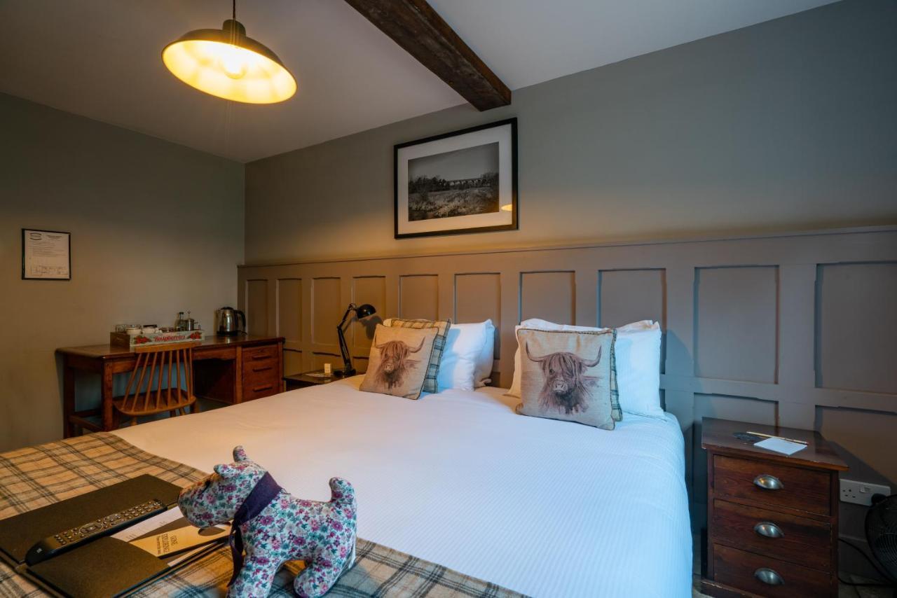 Bourne Valley Inn Saint Mary Bourne Екстериор снимка